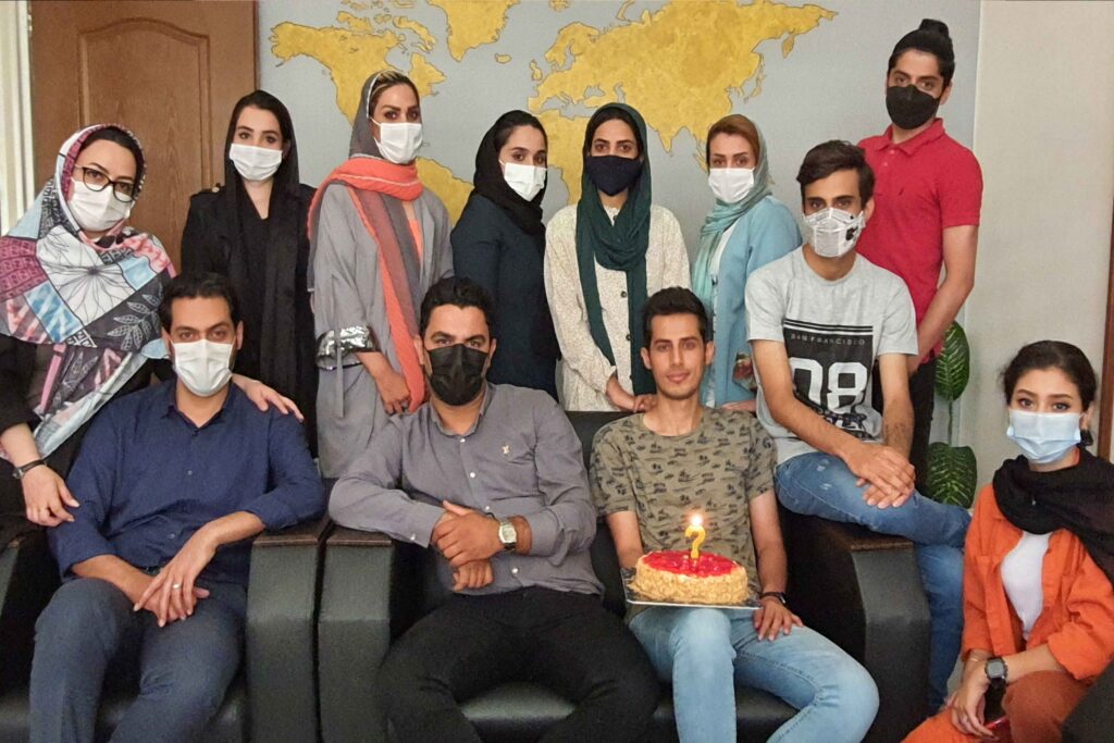 عکسی از تیمی شماره 5